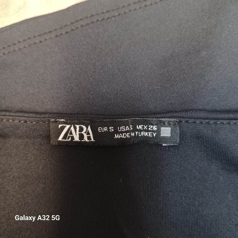 Zara Blouse Stratch Size S Black Fitted Sleeveless Tank Top - Picture 2 of 12